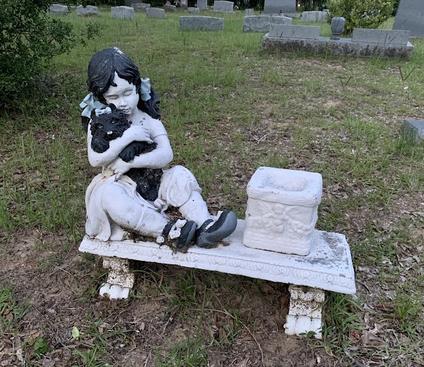 New Live Oak Cemetery grounds