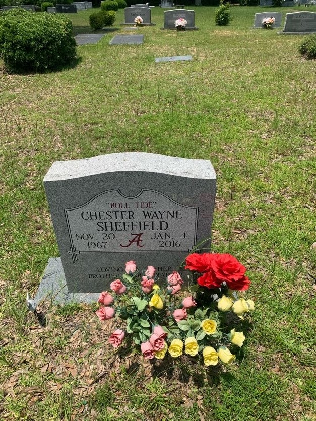 New Live Oak Cemetery headstone and grounds