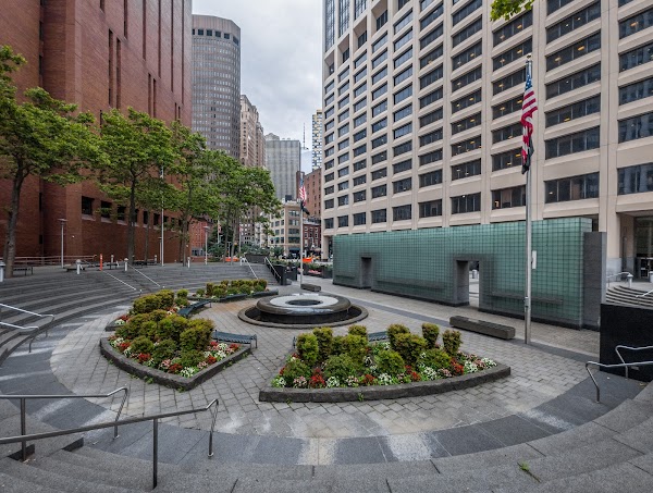 New York Vietnam Veterans Memorial Plaza Square grounds