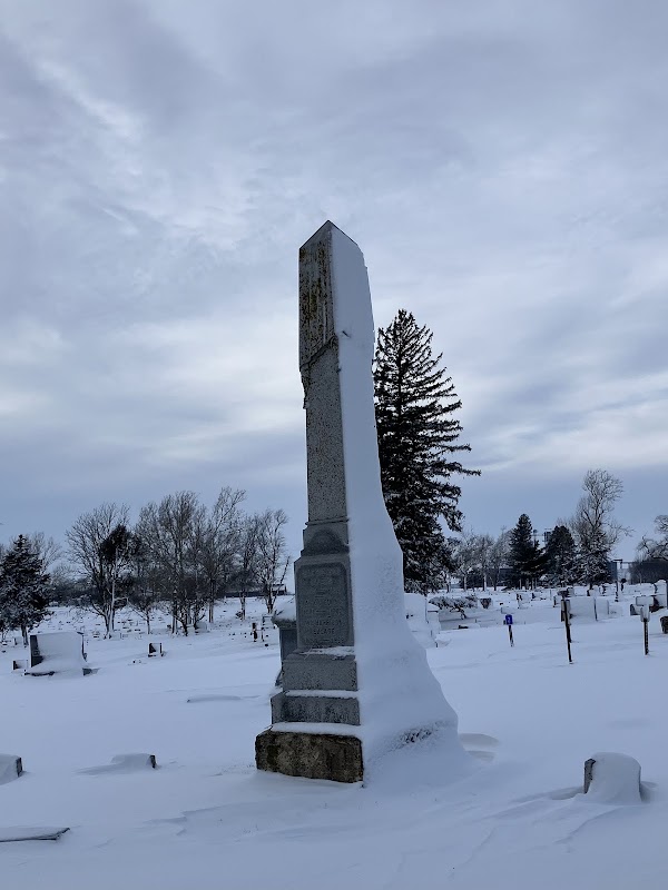 Newton Union Cemetery grounds