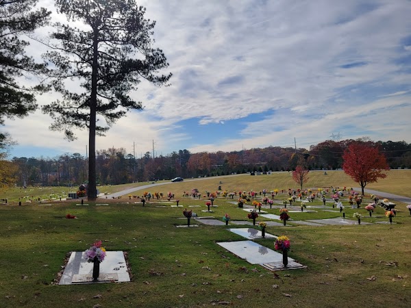 North Atlanta Memorial Park grounds