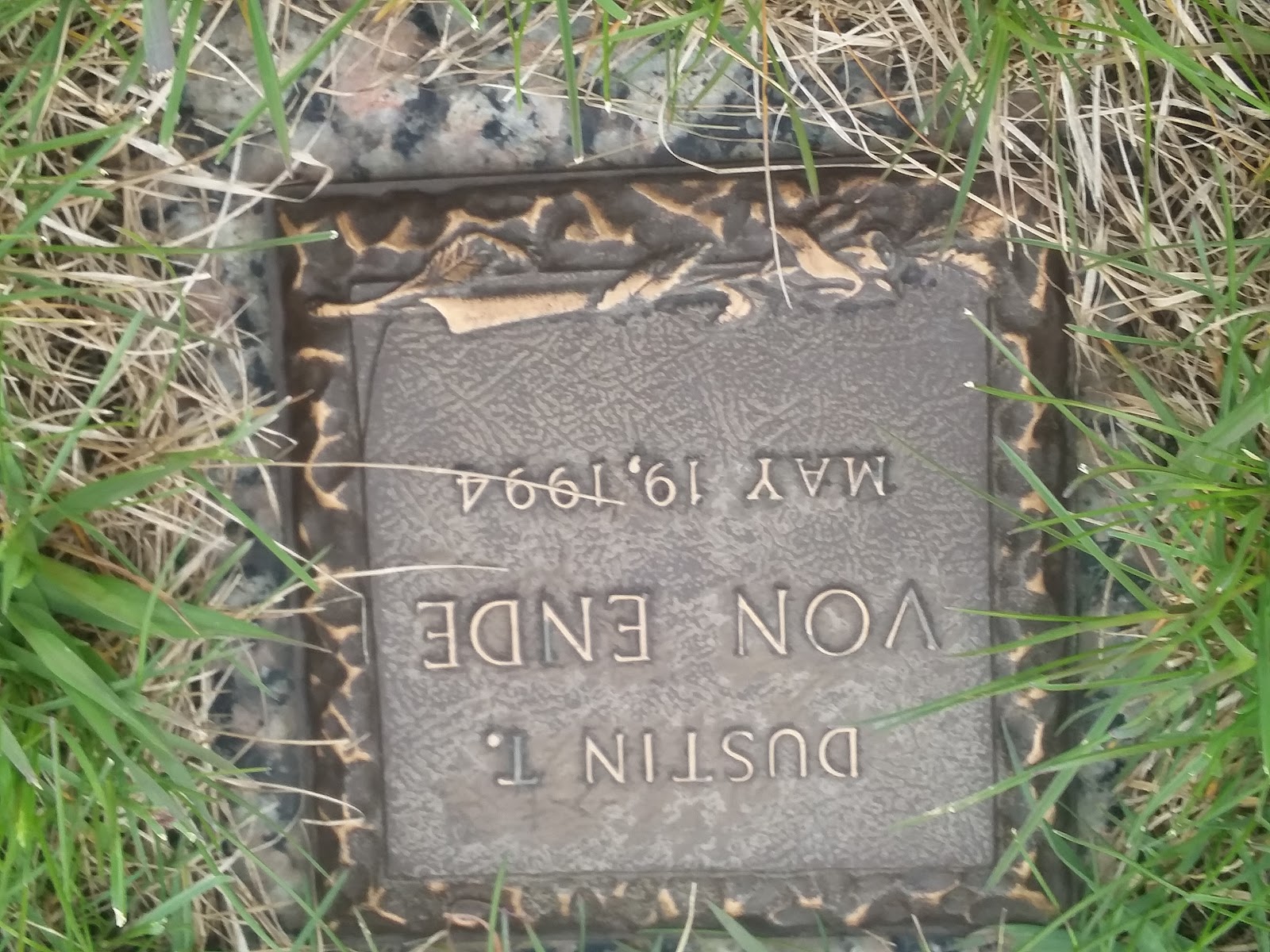 Northlawn Memorial Cemetery cemetery grounds and headstones