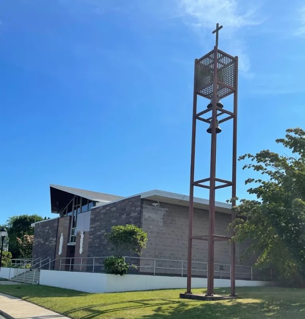 Notre Dame Cemetery and Mausoleums grounds