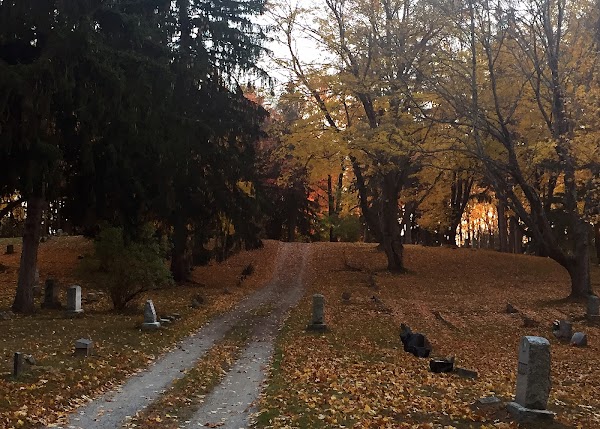 Nunica Cemetery grounds