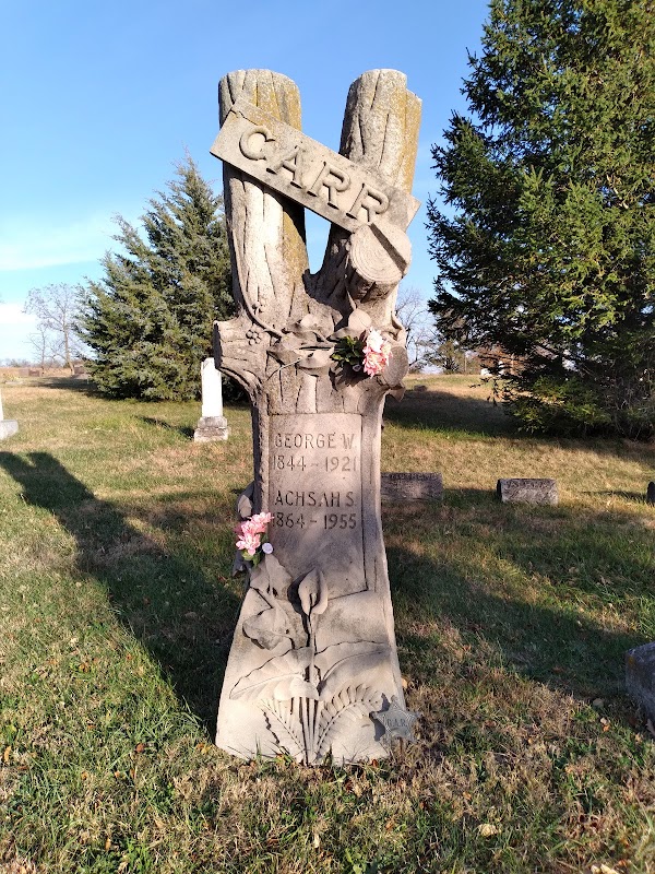 Oak Creek Cemetery grounds