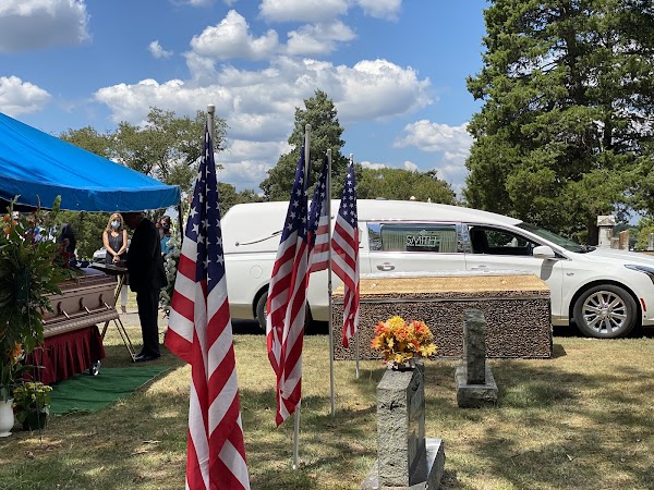 Oak Grove Cemetery grounds