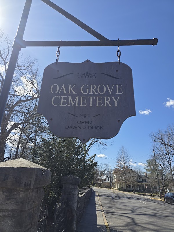 Oak Grove Cemetery grounds