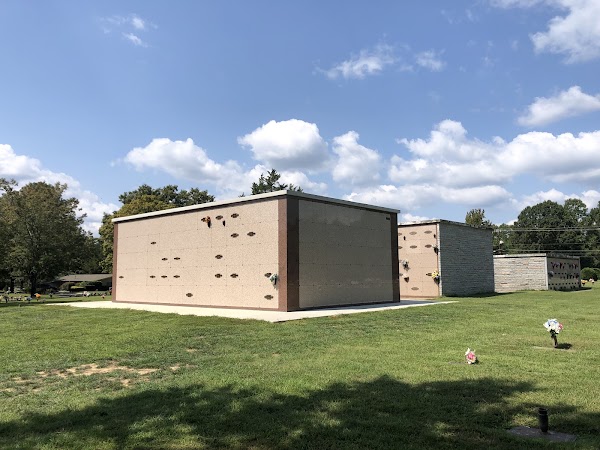 Oak Grove Memorial Gardens grounds