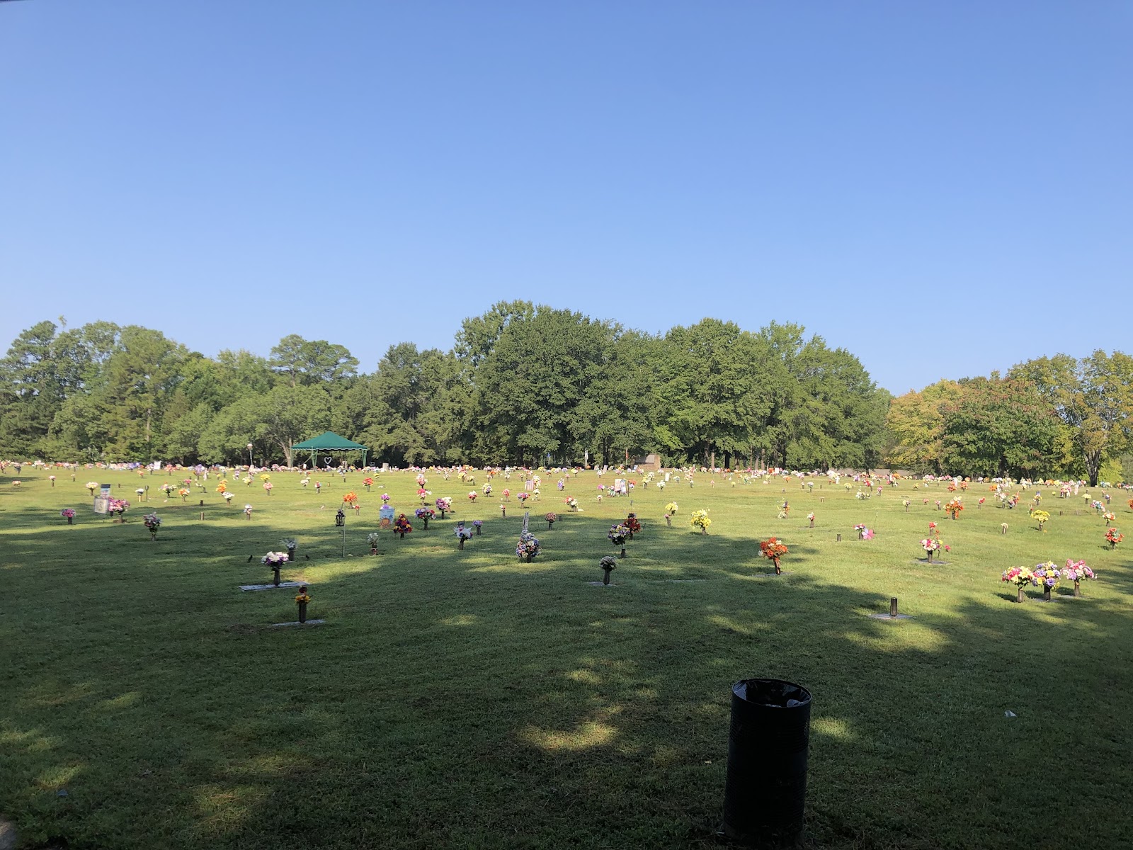 Oak Grove Memorial Gardens headstone and grounds