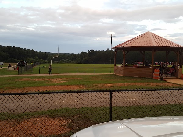 Oak Grove School Memorial Park grounds