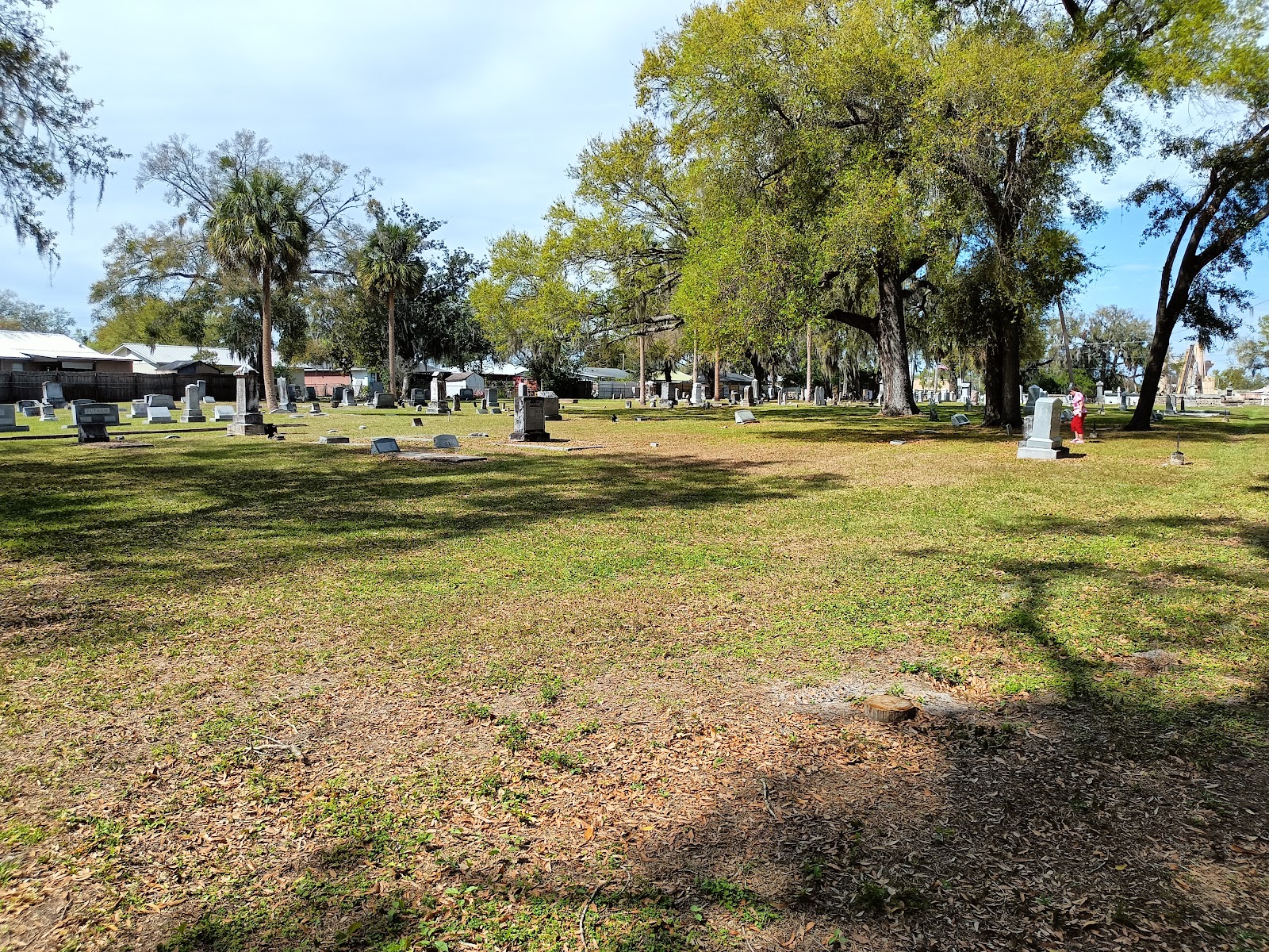 Oak Hill Cemetery cemetery grounds and headstones