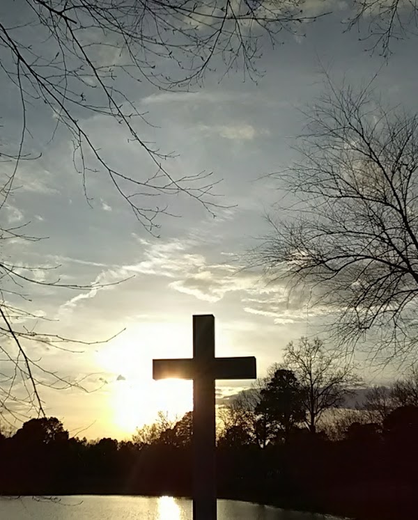Oakbrook Memorial Park grounds