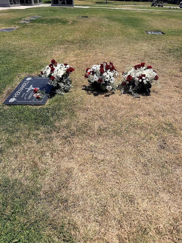 Oakdale Mortuary & Memorial Park grounds