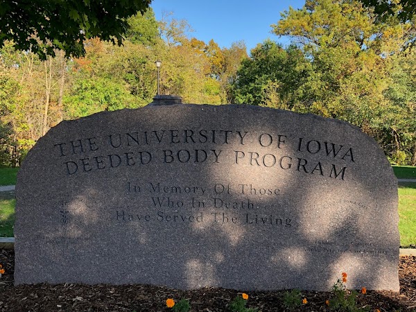 Oakland Cemetery grounds