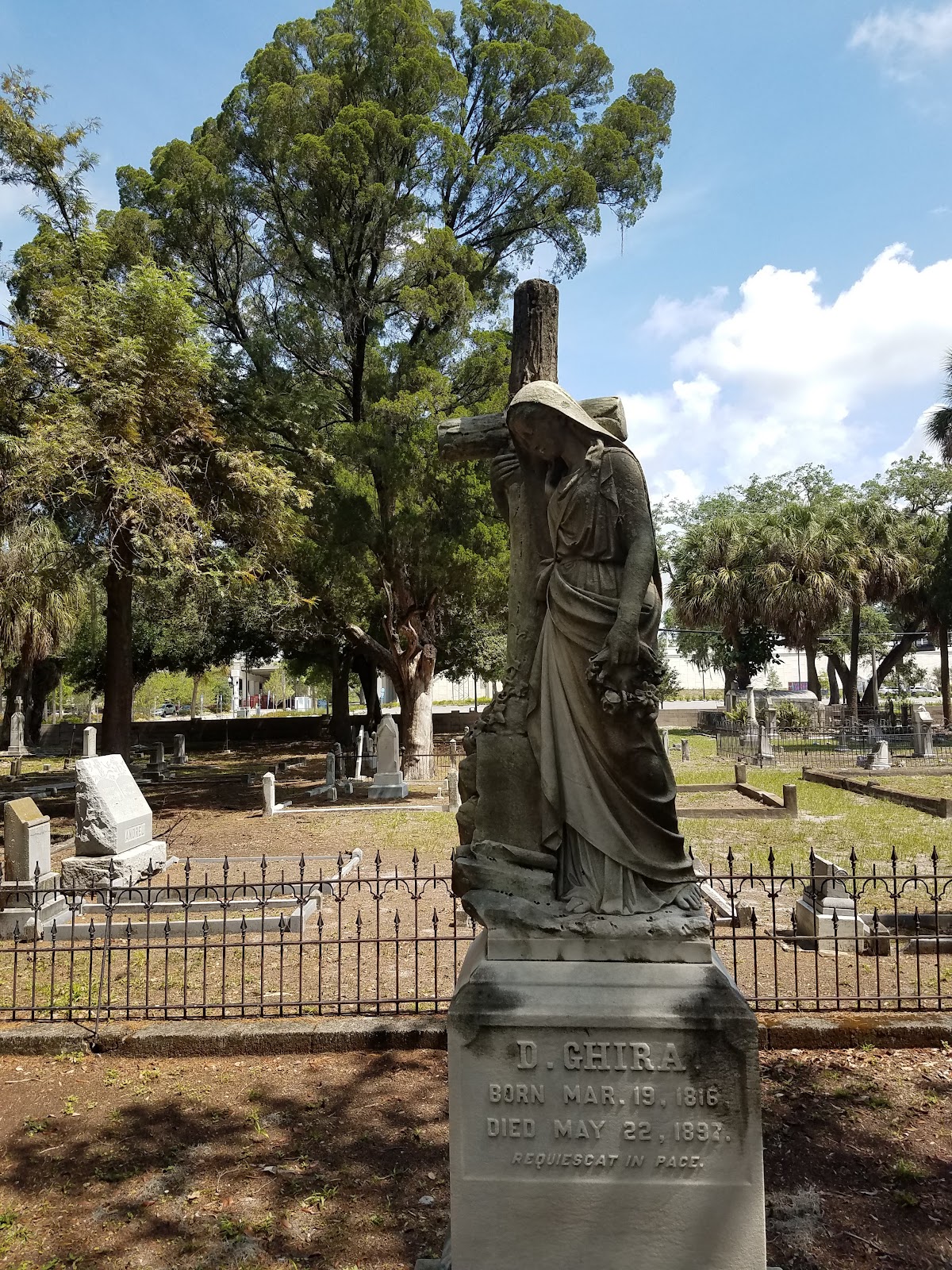 Oaklawn Cemetery
