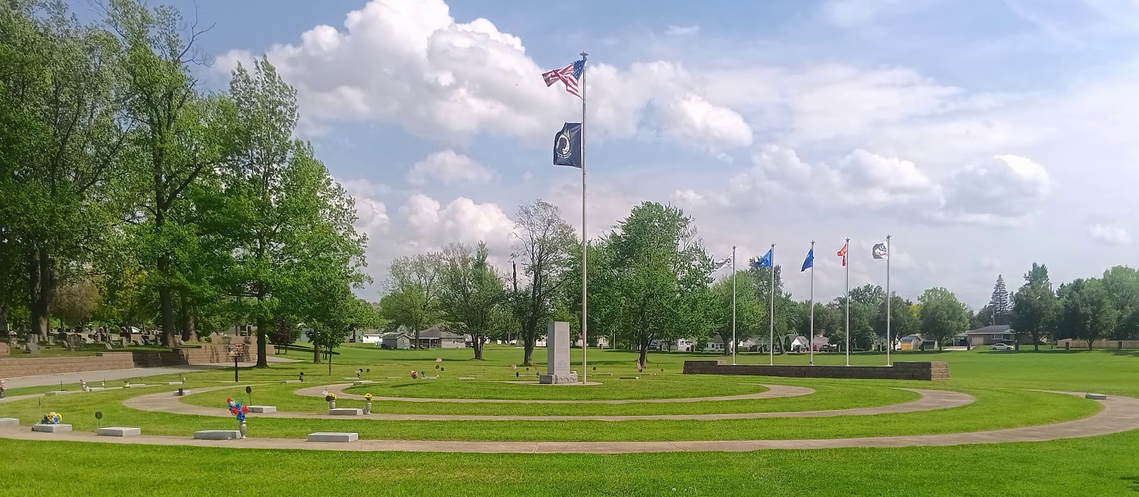 Oakwood Cemetery