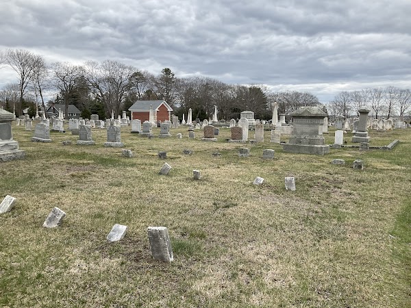 Ocean View Cemetery grounds