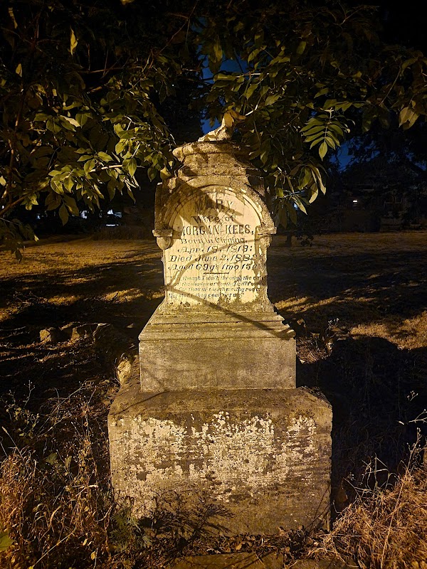 Odd Fellows Cemetery grounds