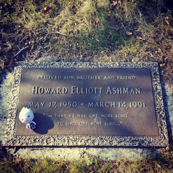 Oheb Shalom Memorial Park cemetery grounds and headstones