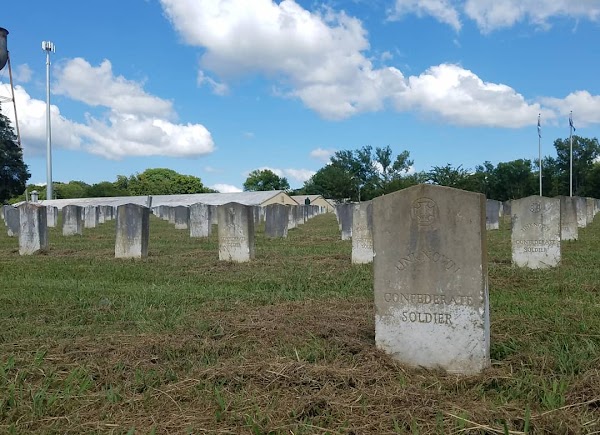 Okolona Confederate Cemetery grounds