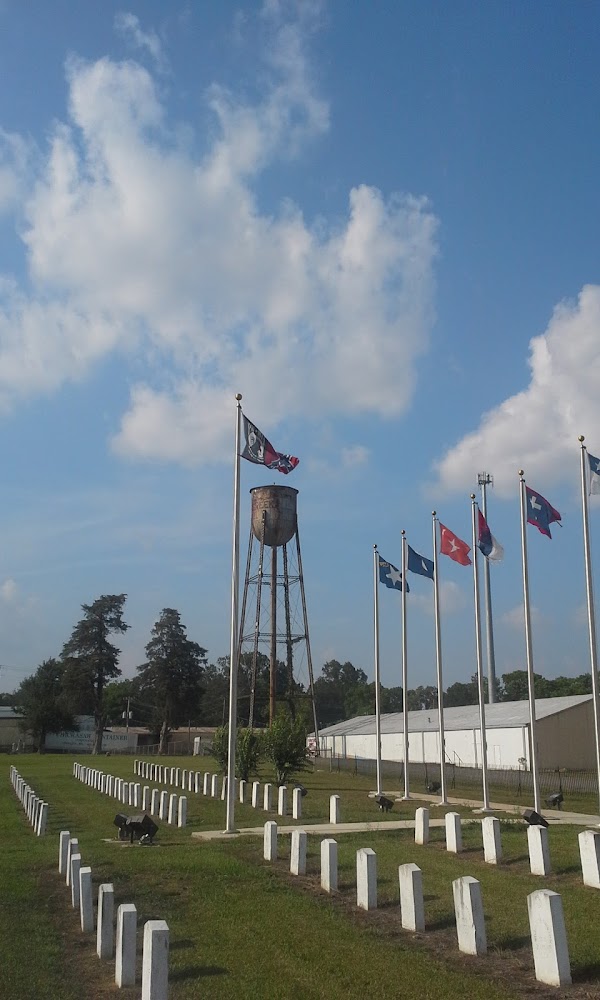 Okolona Confederate Cemetery grounds