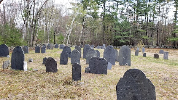 Old Bedford Cemetery grounds