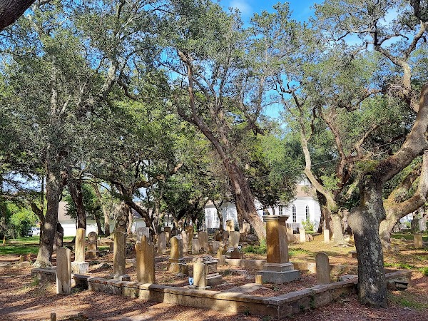 Old Burying Ground grounds