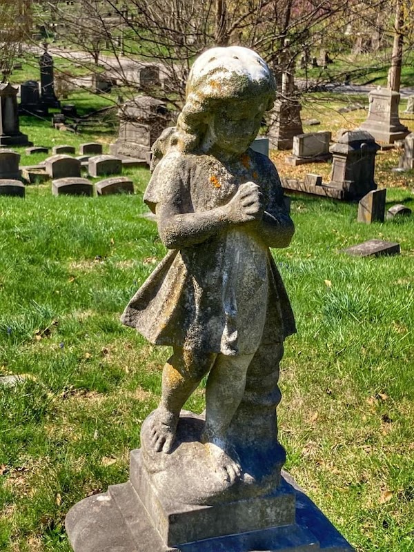 Old Gray Cemetery grounds