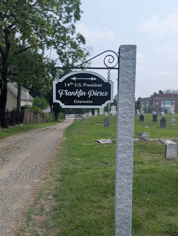 Old North Cemetery grounds