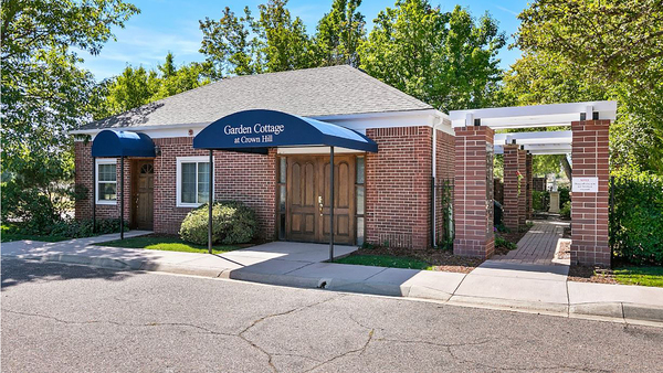 Olinger Funeral, Cremation & Cemetery - Crown Hill grounds