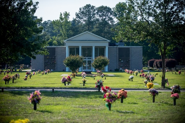 Onslow Memorial Park grounds