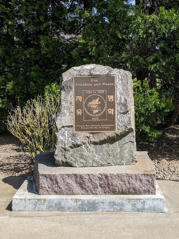 Oregon Korean War Memorial grounds