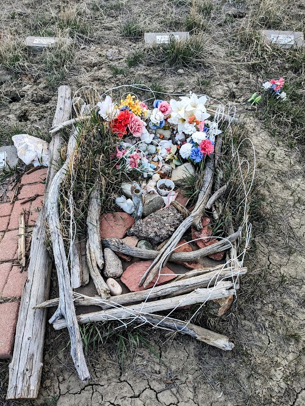 Oregon Trail Pet Cemetery grounds