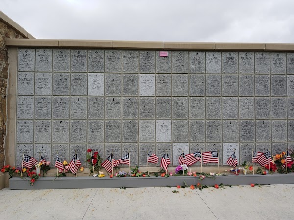 Oregon Trail Veterans Cemetery grounds