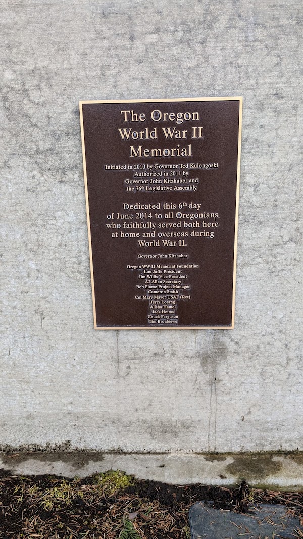 Oregon WWII Memorial grounds