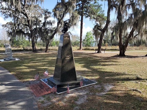 Orlando Veteran's Memorial Park grounds