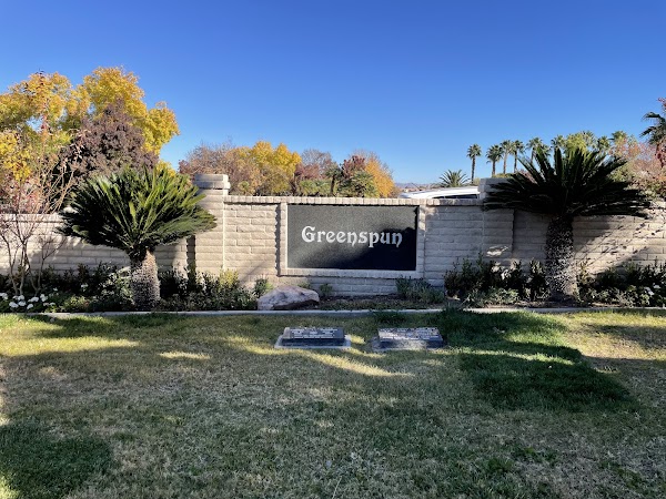 Palm Eastern Mortuary & Cemetery grounds