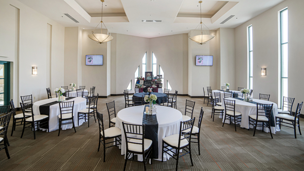 Palm Northwest Mortuary & Cemetery grounds