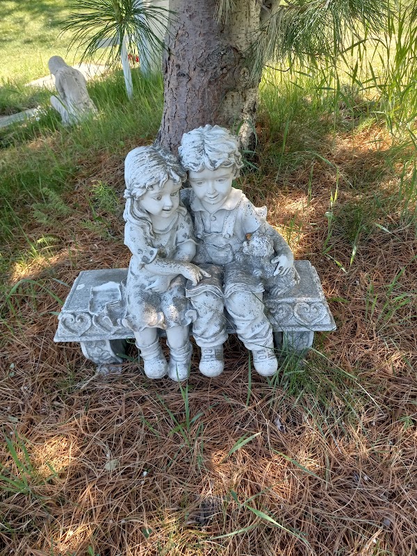 Palmer Pioneer Cemetery grounds