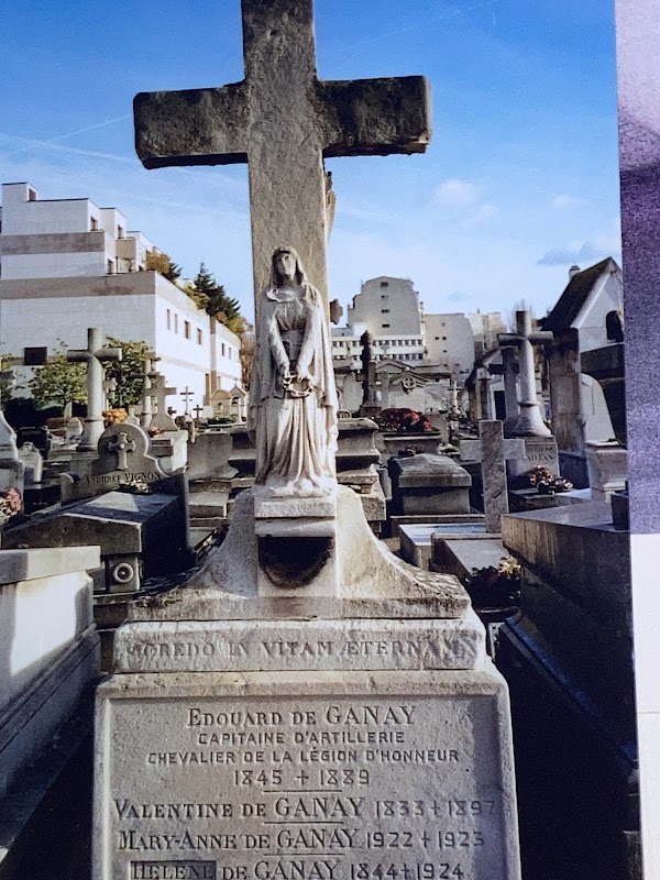Paris Cemetery grounds