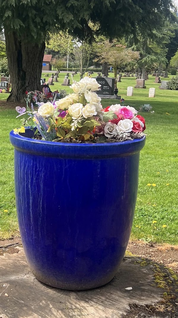 Park Hill Cemetery grounds