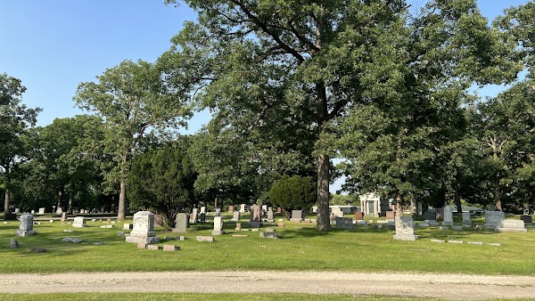 Parkholm Cemetery grounds