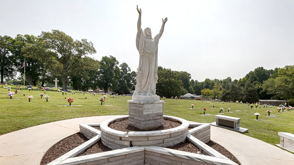 Parklawn Memorial Gardens grounds