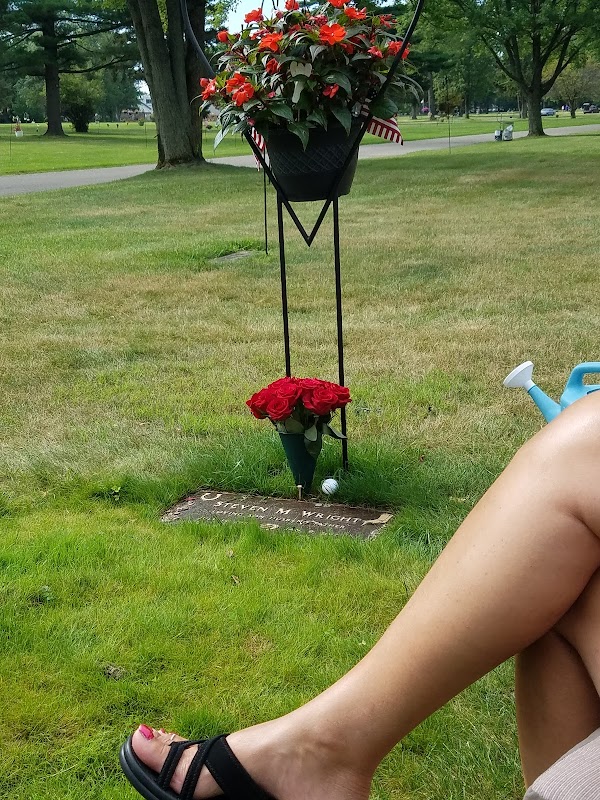 Parkview Memorial Cemetery grounds