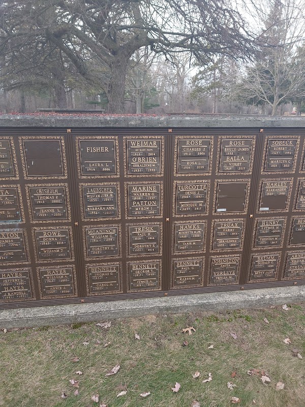 Parkview Memorial Cemetery grounds