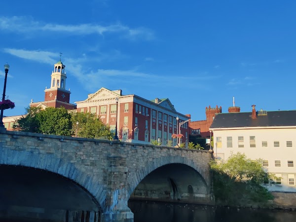 Pawtucket Veterans Memorial Park grounds