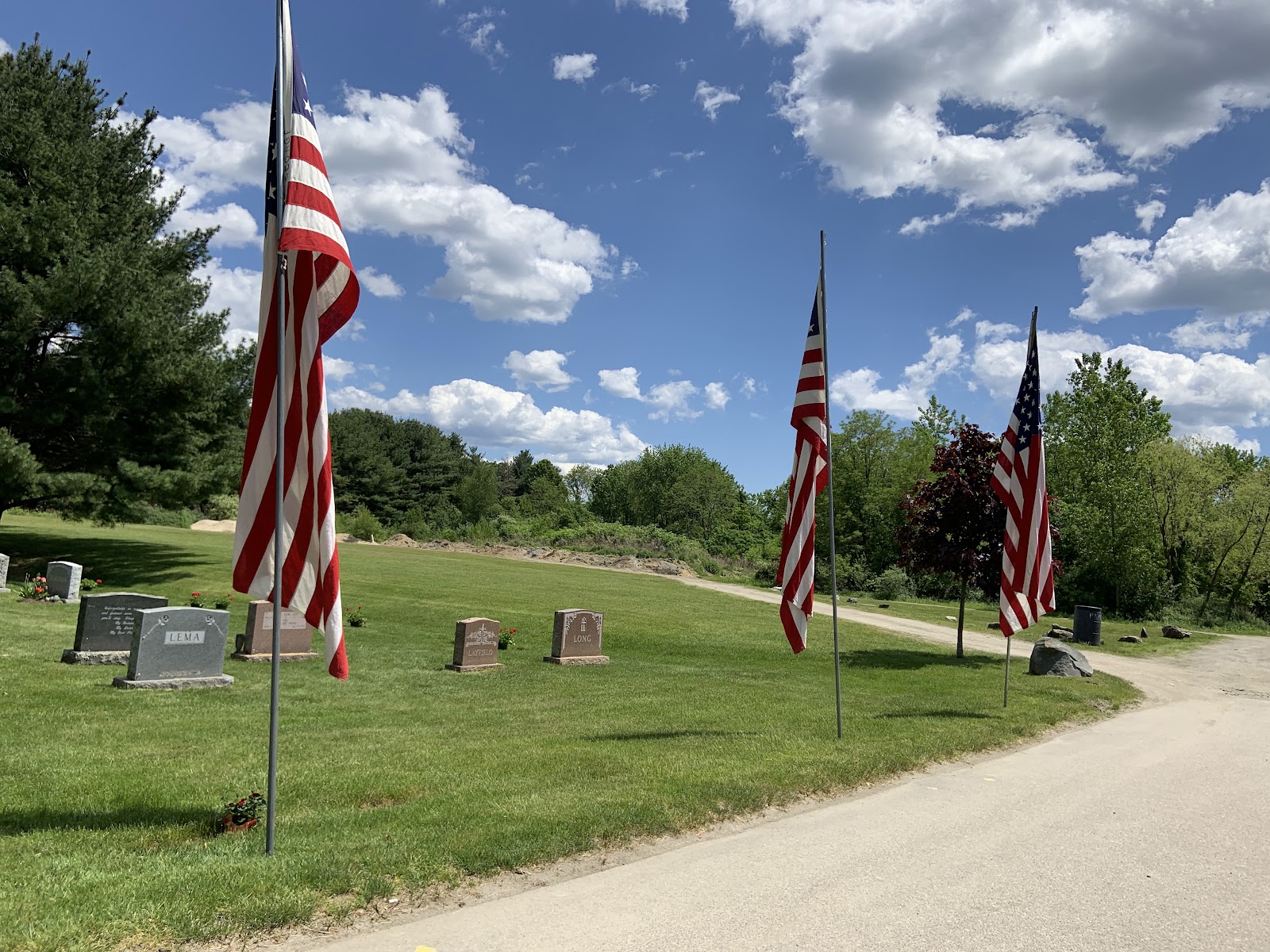 Pawtuxet Memorial Park cemetery grounds and headstones