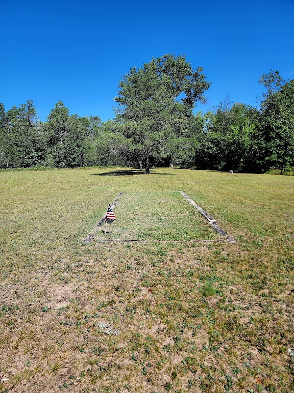 Pere Cheney Cemetery grounds