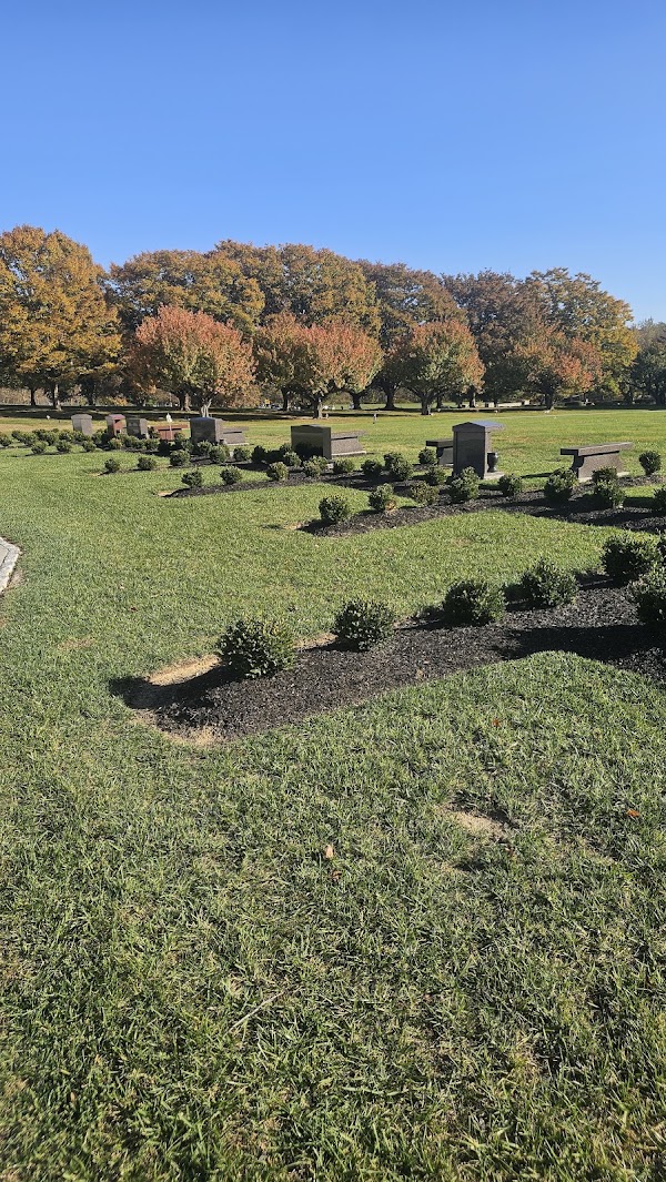 Philadelphia Memorial Park grounds