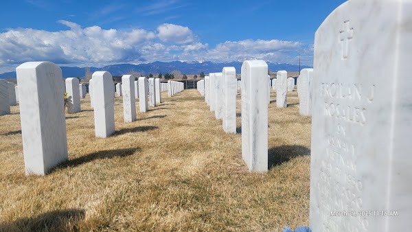 Pikes Peak National Cemetery grounds